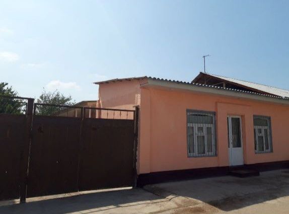 Продаётся дом.5соток 4 комнаты.