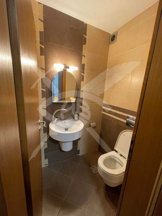 Дава се под наем Тристаен апартамент в София, Витоша - 111 кв.м за 900 € - Снимка #9