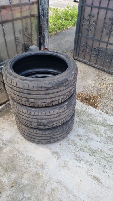 Cauciucuri 235/40 R19