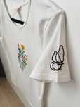 Tricou brodat manual