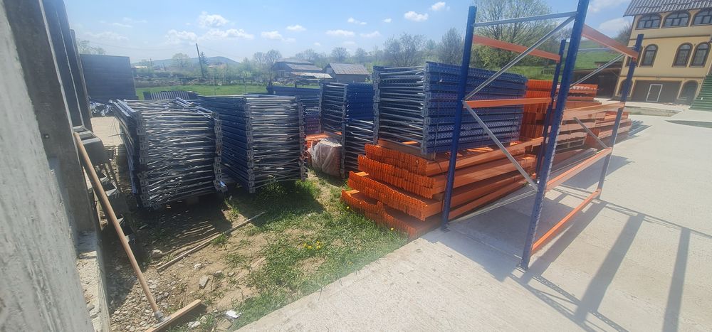 Rafturi metalice