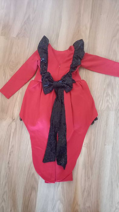 Коледни детски рокли и др.