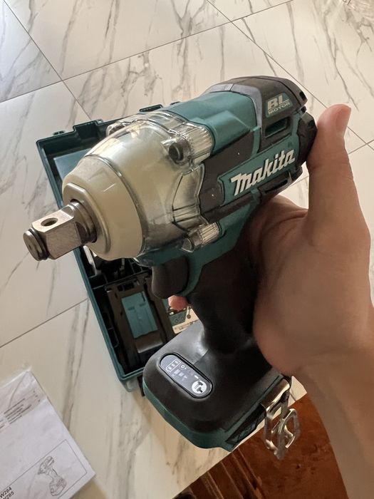 Гайкавёрт Макиита