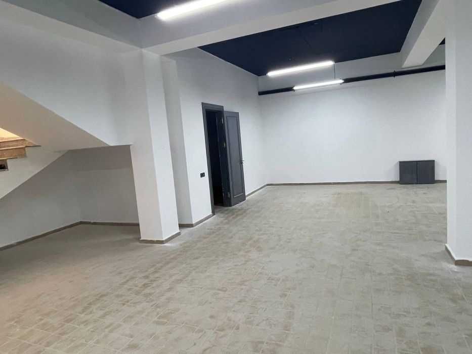 Целая здания в Аренду 860 м² Фаргона йули. Мирабадский. 1 Линия