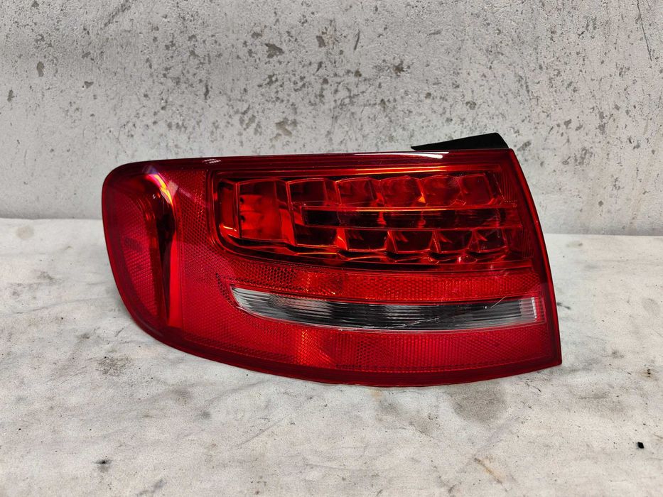 Оригинален стоп Ауди А4 Б8  Audi A4 B8 Led КОМБИ