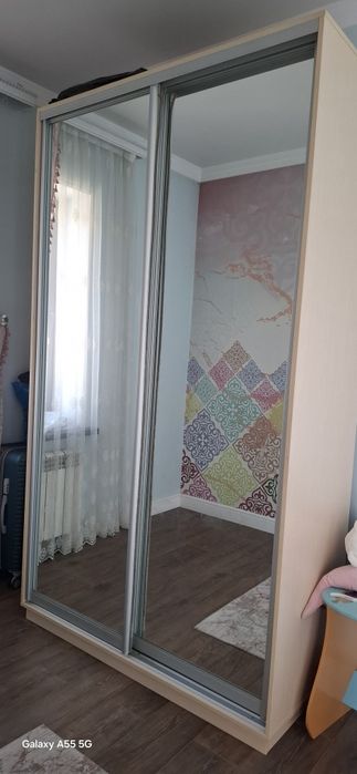 Гардероб, шифонер