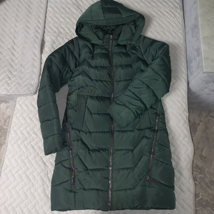 Продам зимнюю куртку