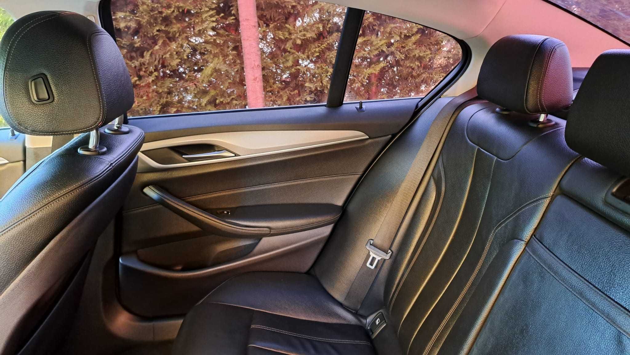 Vand BMW Seria 5 Automata, Luxury Line, Diesel si Hibrid, 2020