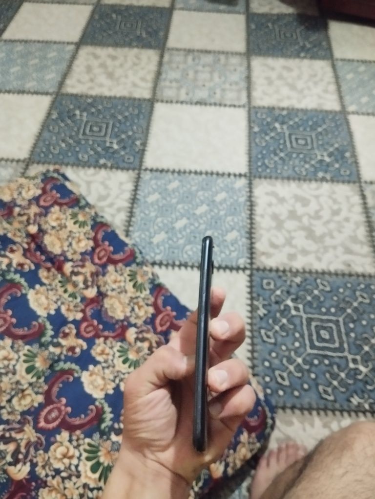 Redmi 9 srochna sotiladi