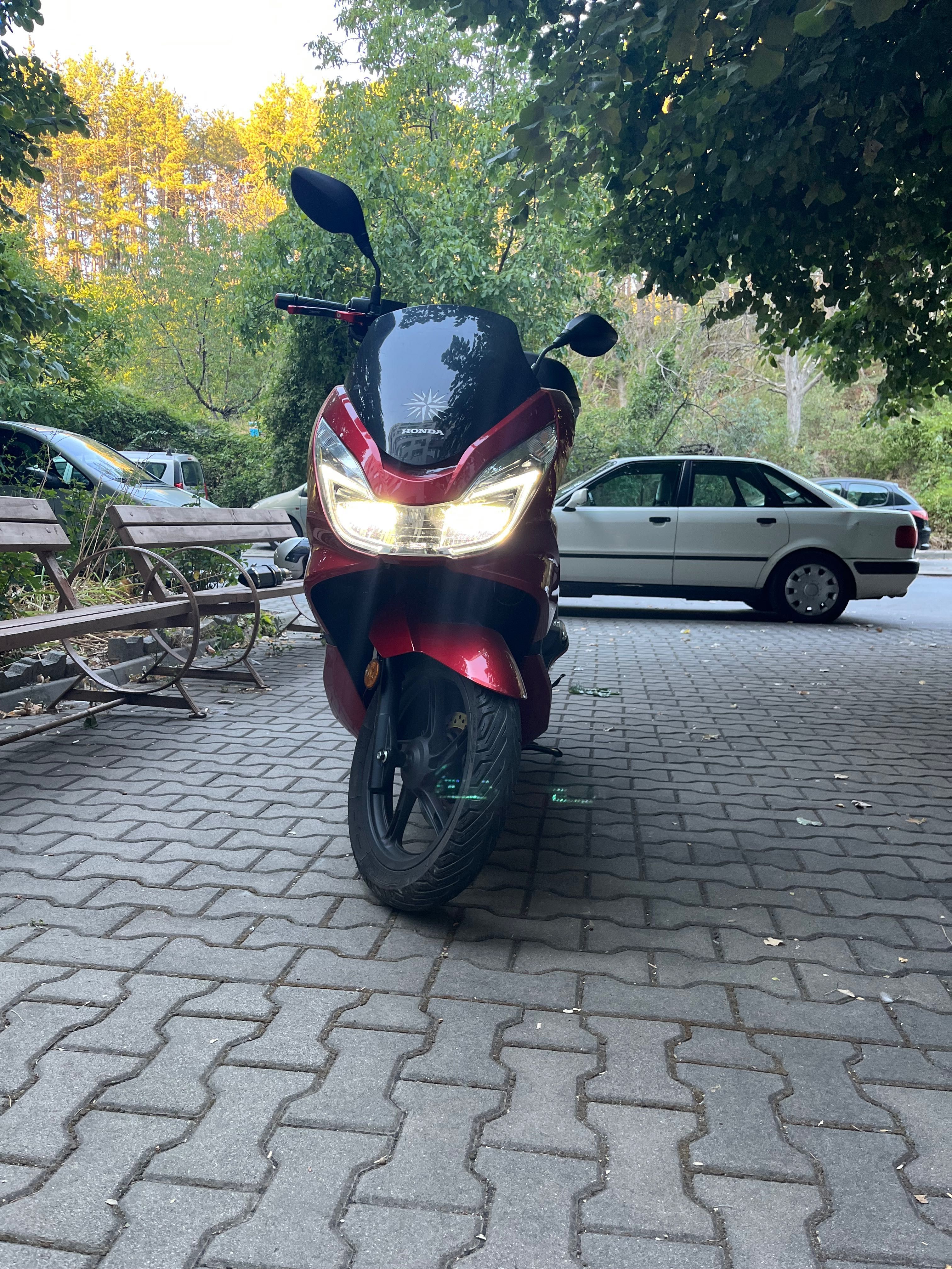 Honda pcx 125 cc