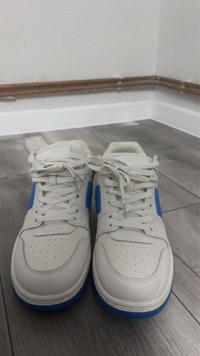 Off-White Out Of Office Noi