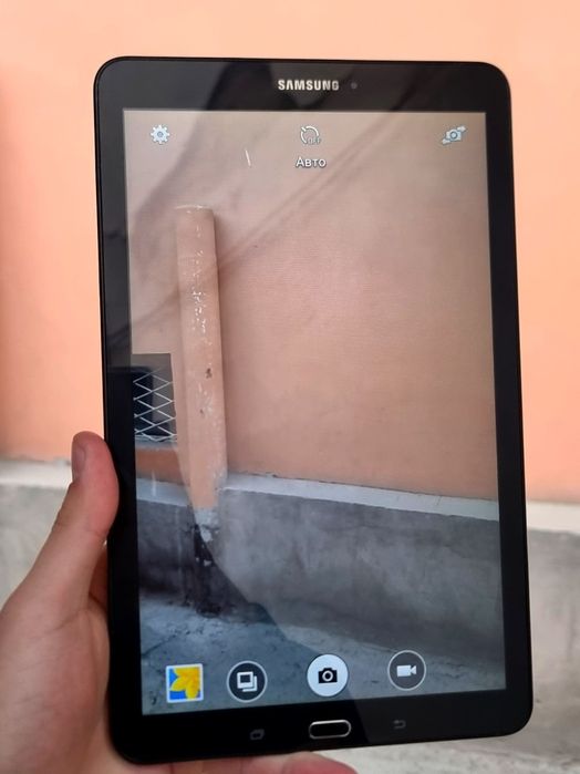 Samsung Tab E ekran 9.6 kotta planshet