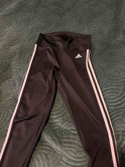 Клин Adidas НОВ!