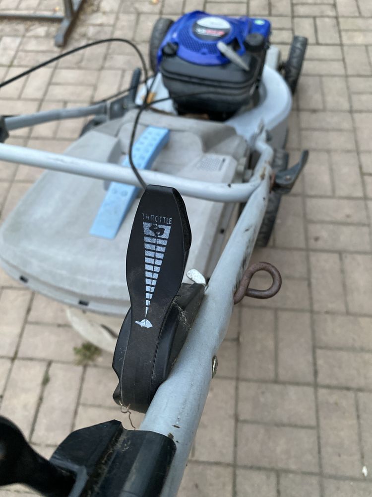 Masina Tuns Iarba Briggs & Stratton 5 Hp