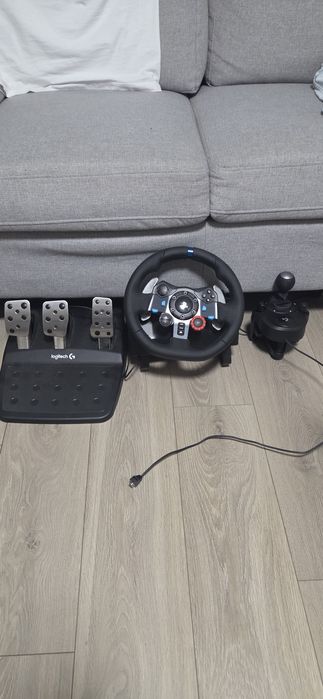 Volan gaming LOGIConsola ps volan pedale + schimbatorTECH Driving Forc