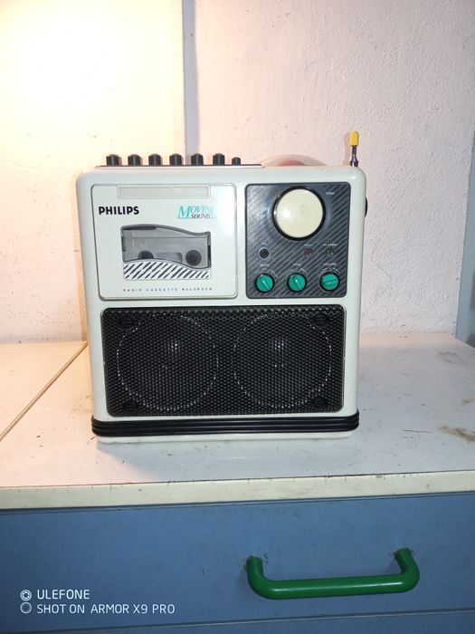 Boombox Philips le cube