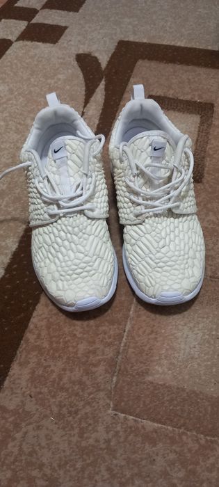 Nike adidasi sport