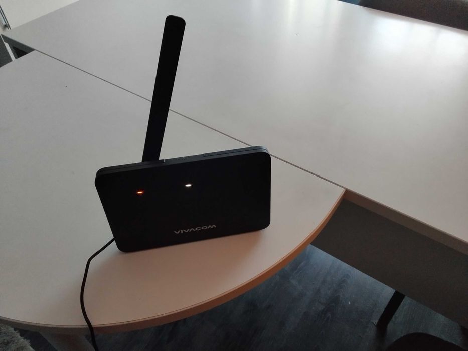 4G рутер за сим карти на Виваком -перфектен