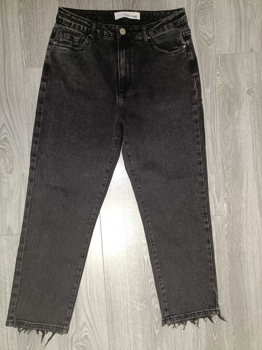 Blugi Queen Hearts ca noi