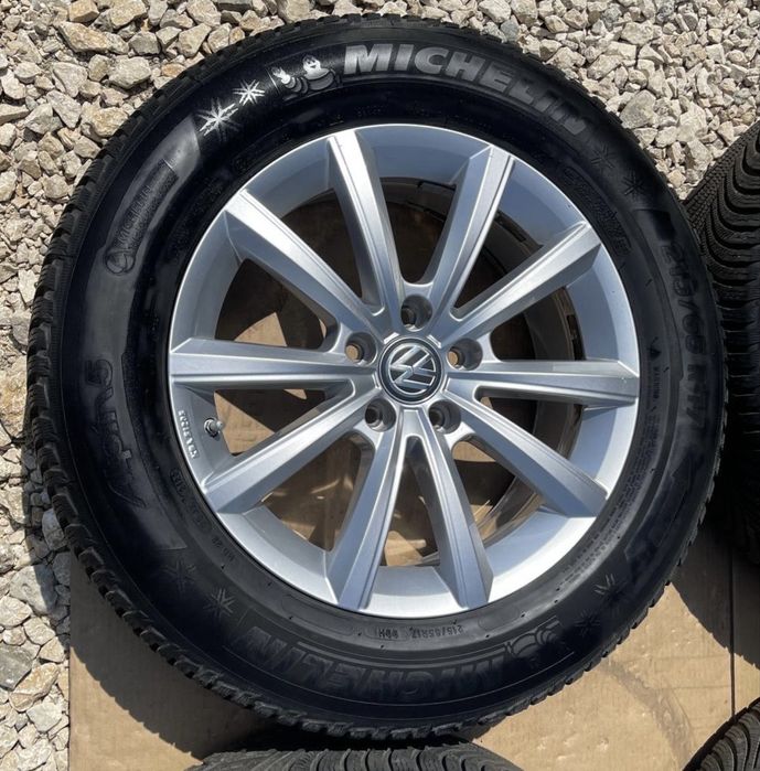 Jante VW 17 Tiguan Roti iarna 215/65R17 Michelin DOT2022