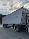 Bena cereale Mega Light 3 an 2022 ,volum 60m3 cu 2 axe liftante