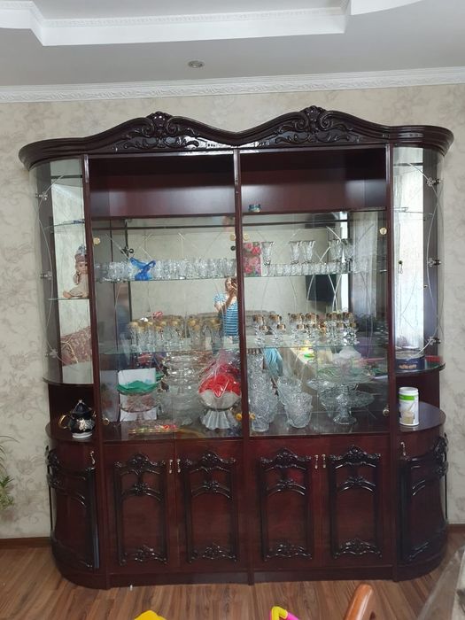 Продам отдам шкаф в гостиную