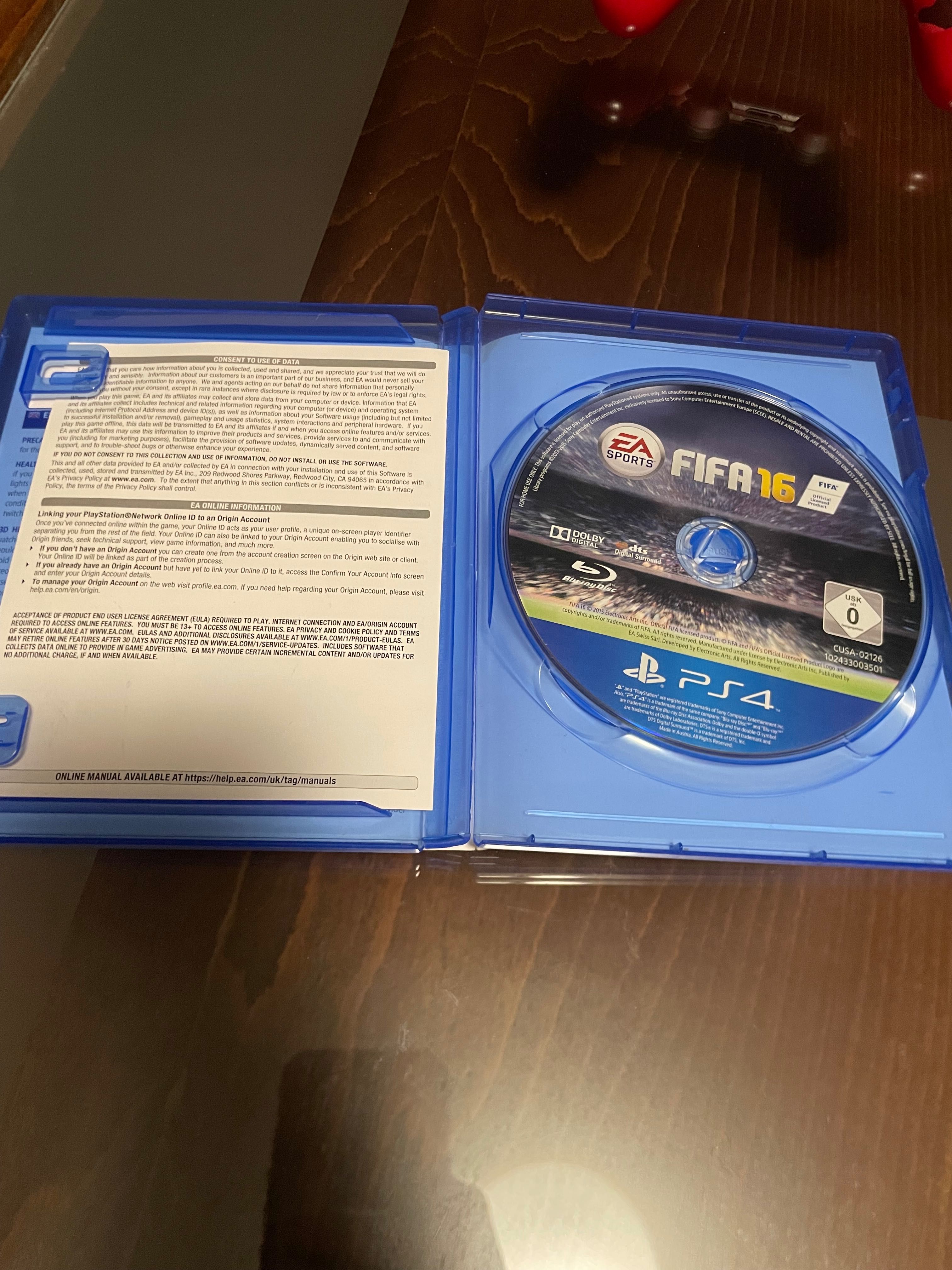PlayStation 4 (Ps4) плюс подарък Игри