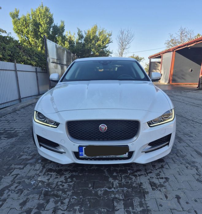 Jaguar XE Pachet R Sport 4x4 Automat