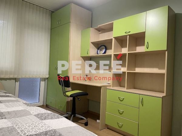 Дава се под наем Тристаен апартамент в Бургас, Възраждане - 74 кв.м за 500 € - Снимка #5