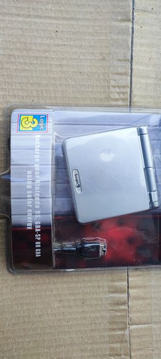 Соларни зарядно за Nintendo