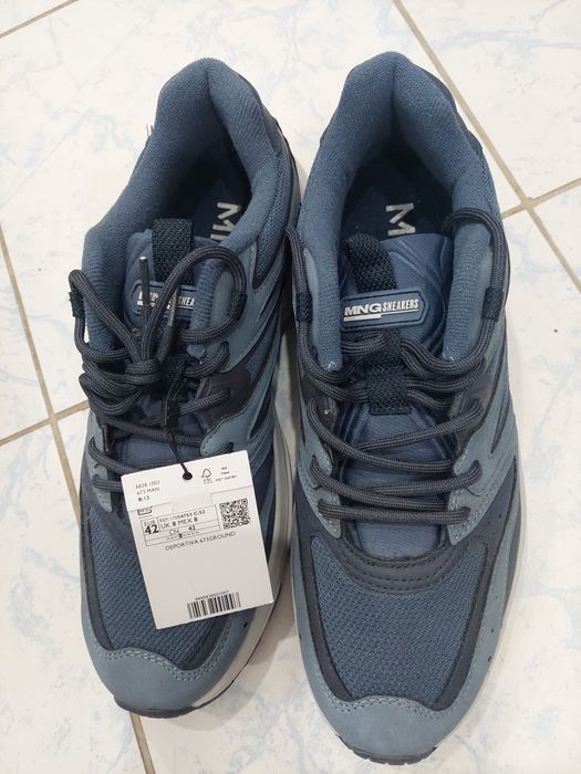 Adidasi barbati 42 Mango