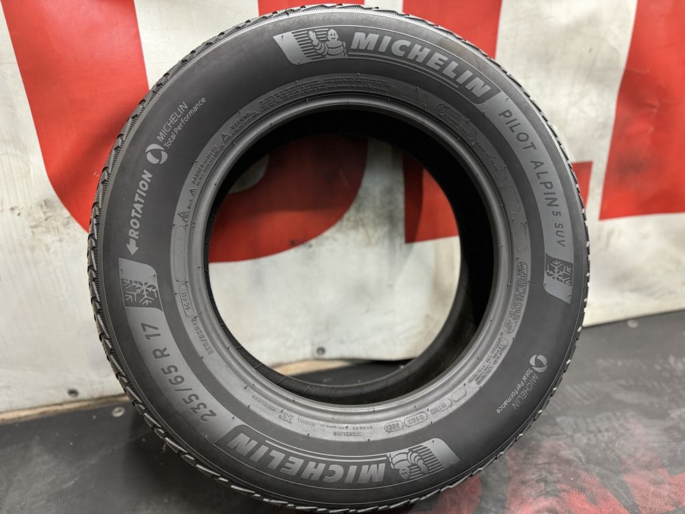 235 65 17, Зимна гума, Michelin PilotAlpin5SUV, 1 брой