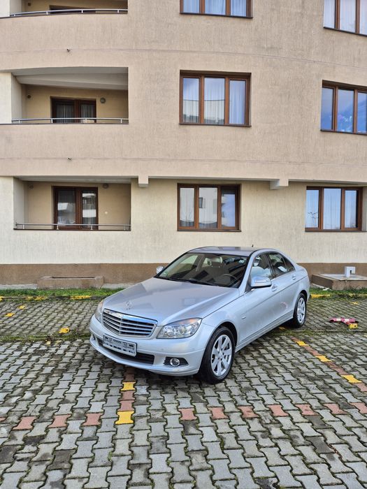 Mercedes C180 Benzina /Avantgarde/Kompressor / Incalzire Scaune/Impeca