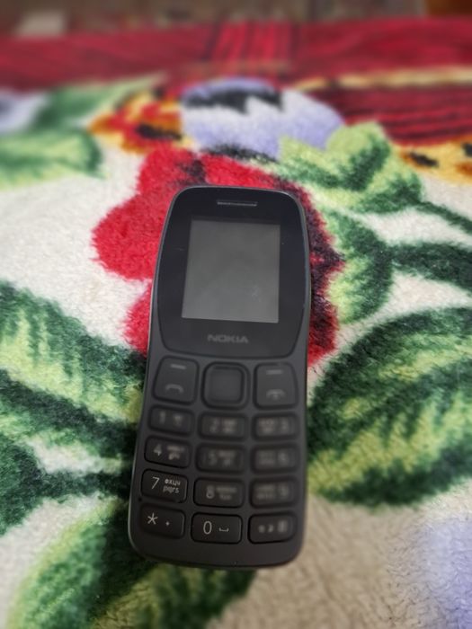 Nokia 105 DS в идеале.