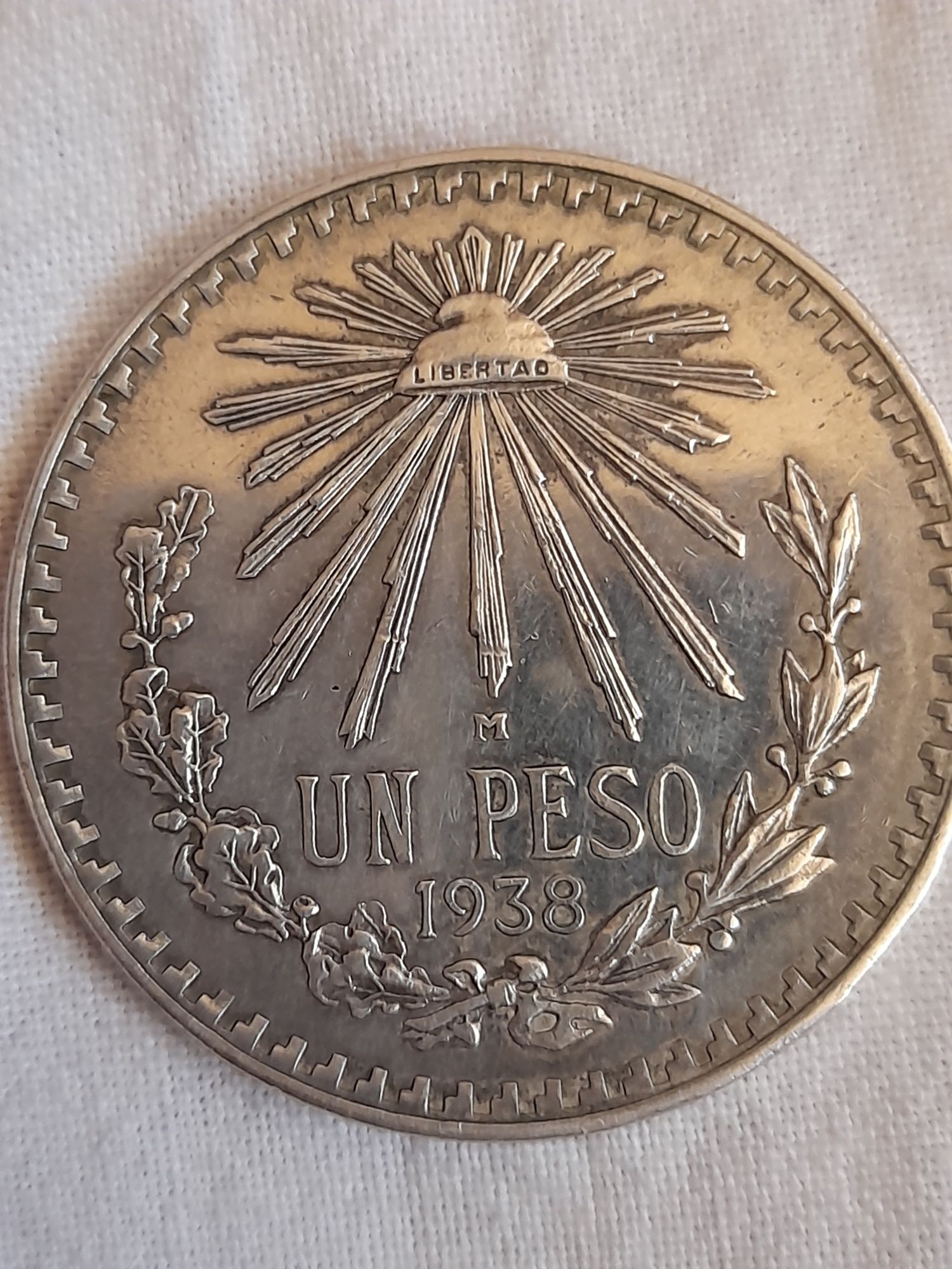 Monede 1 peso Mexic argint