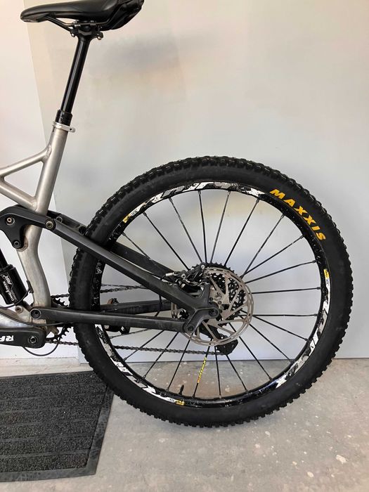 Canyon Strive 27.5''