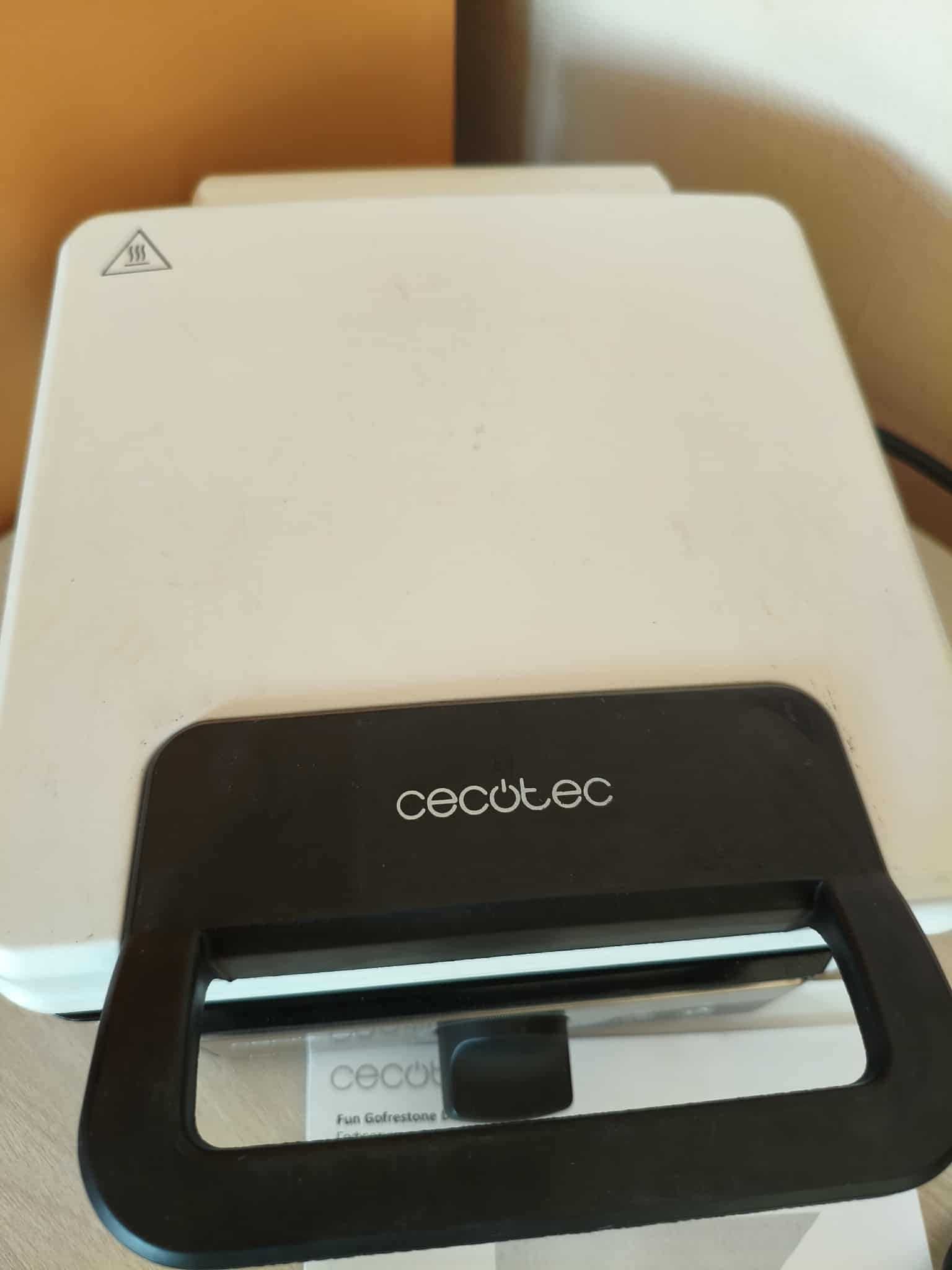 Гофретник CECOTEC Gofrestone Double
