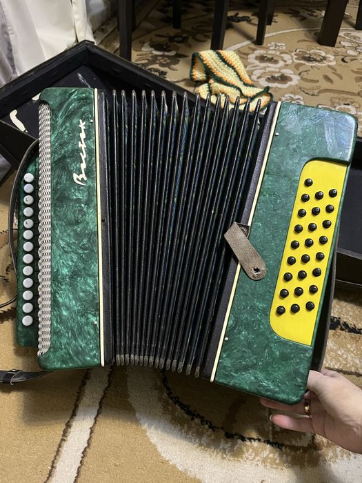 Продам гармонь / баян советского производства
