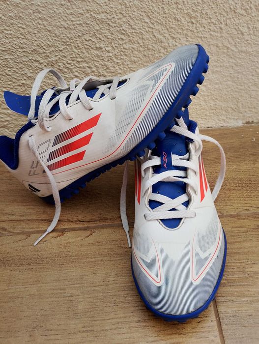 Стоножки Adidas номер 37