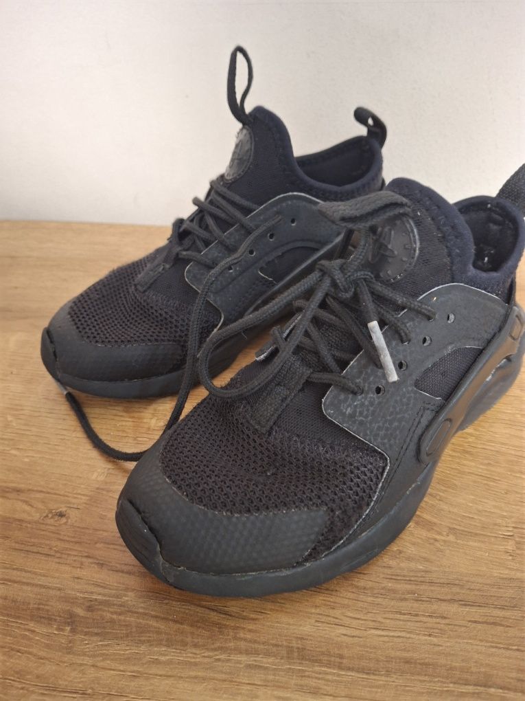 Детски летни маратонки Nike