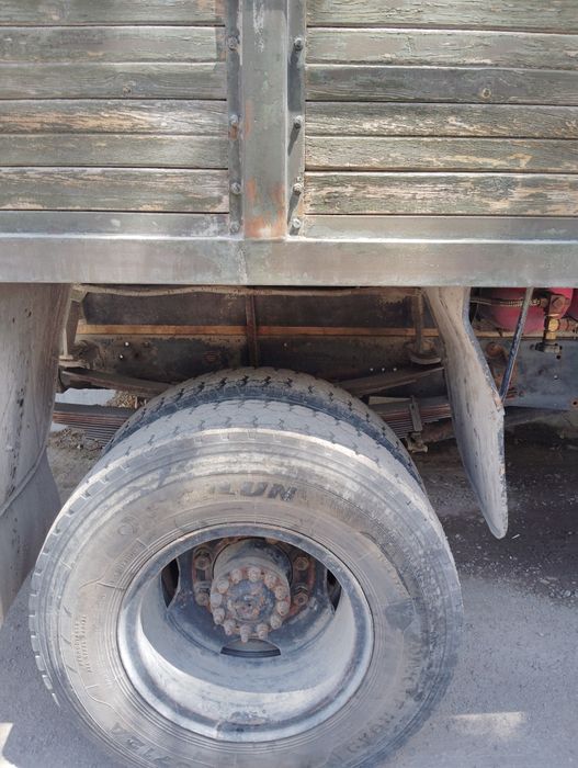 Zil 130 bartovoy tentli