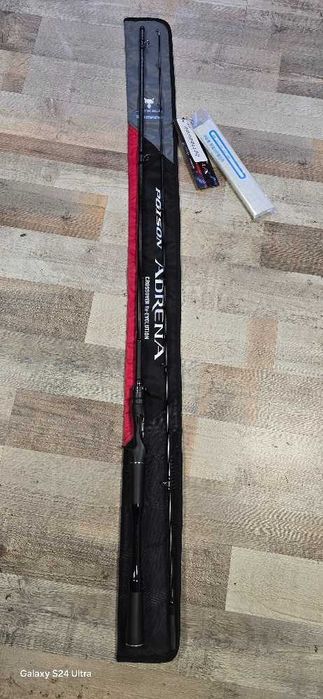Lanseta cast Shimano Poison Adrena 2.21m/10-30
2 tronsoane