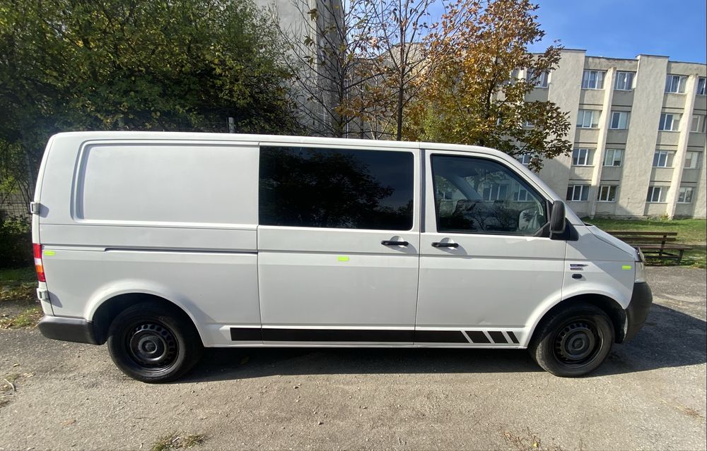 Vw T5 lung, an 2008, euro 4, 2,5TDI, 5 locuri cu AC