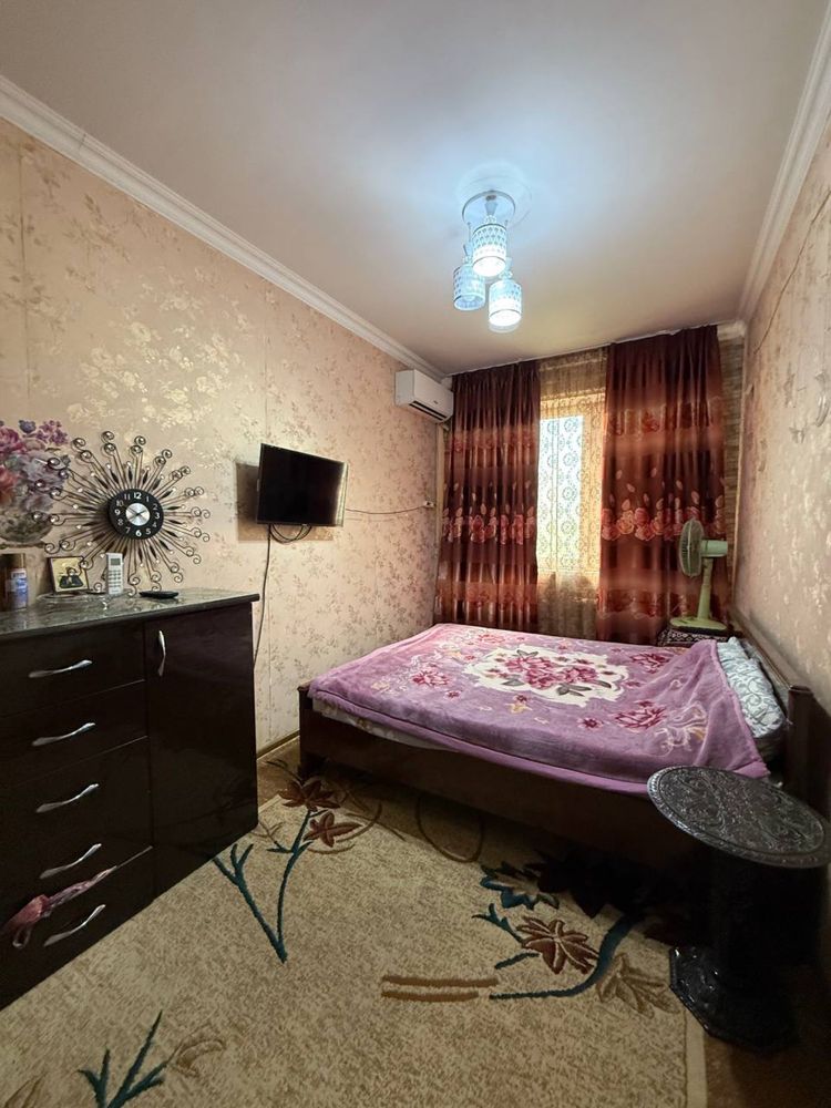 Продается квартира, Чиланзар 12 квартал, 2 ком - раздельные комнаты