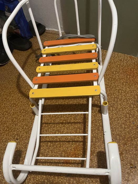 Продам санки детские