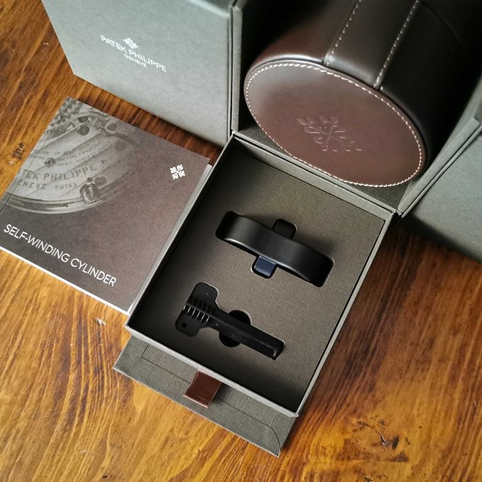 Patek Philippe Self-Winding Cylinder - Кутия за навиване на часовници