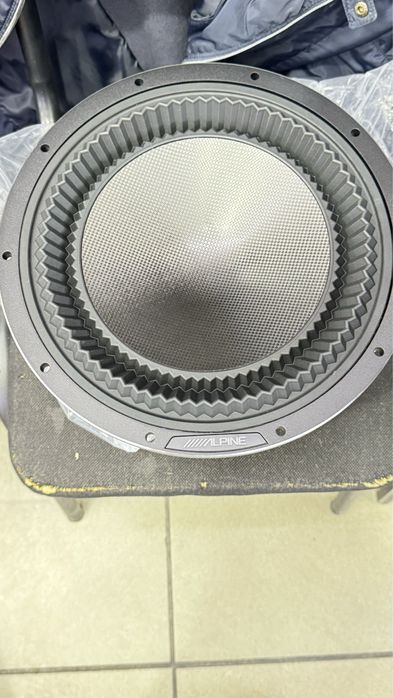 ALPINE status  HDZ-110
