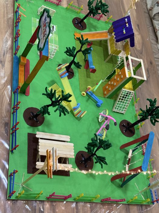 Продается макет детской площадки