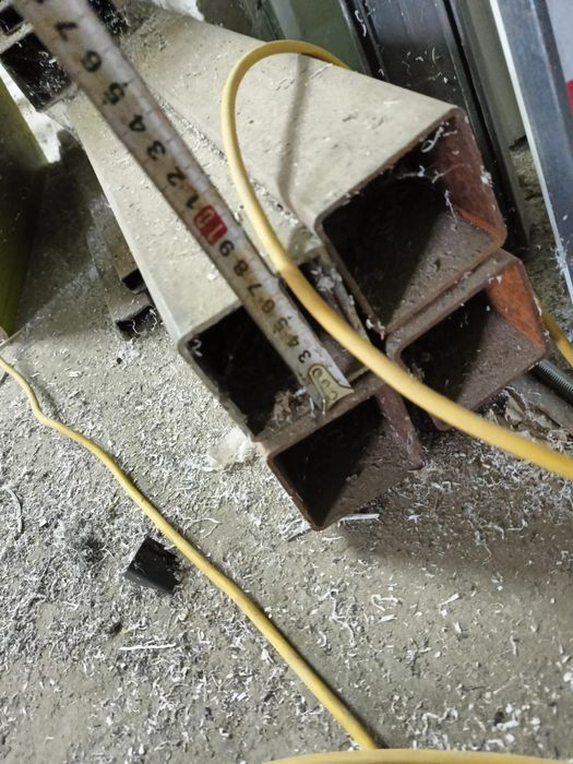 Проф.труба 70/70 цена 1 метр 2 200 тг.