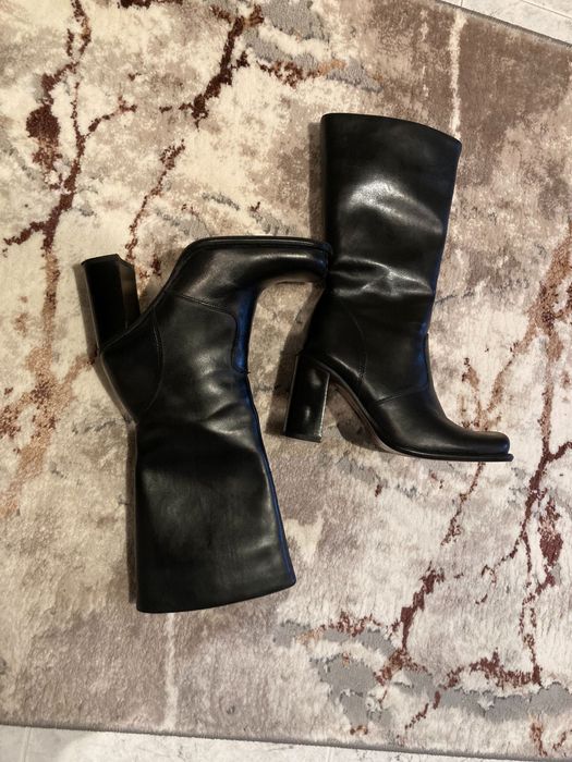 Черни ботуши от естествена кожа - 37 номер
